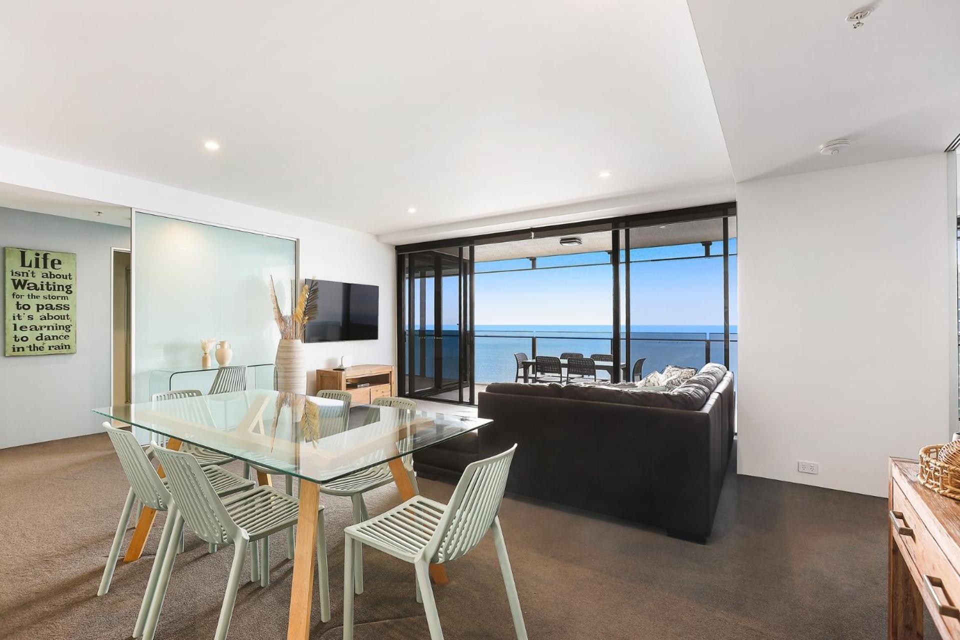 Circle On Cavill 2, 3, 4 & 5 Bedroom Skyhomes & Sub Penthouses By Gold Coast Holidays Exterior photo